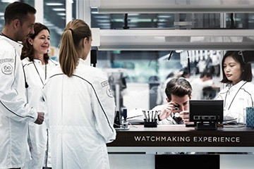 上海卡地亚石英表多久换电池